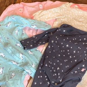 4 piece, pajama bundle for baby girl.